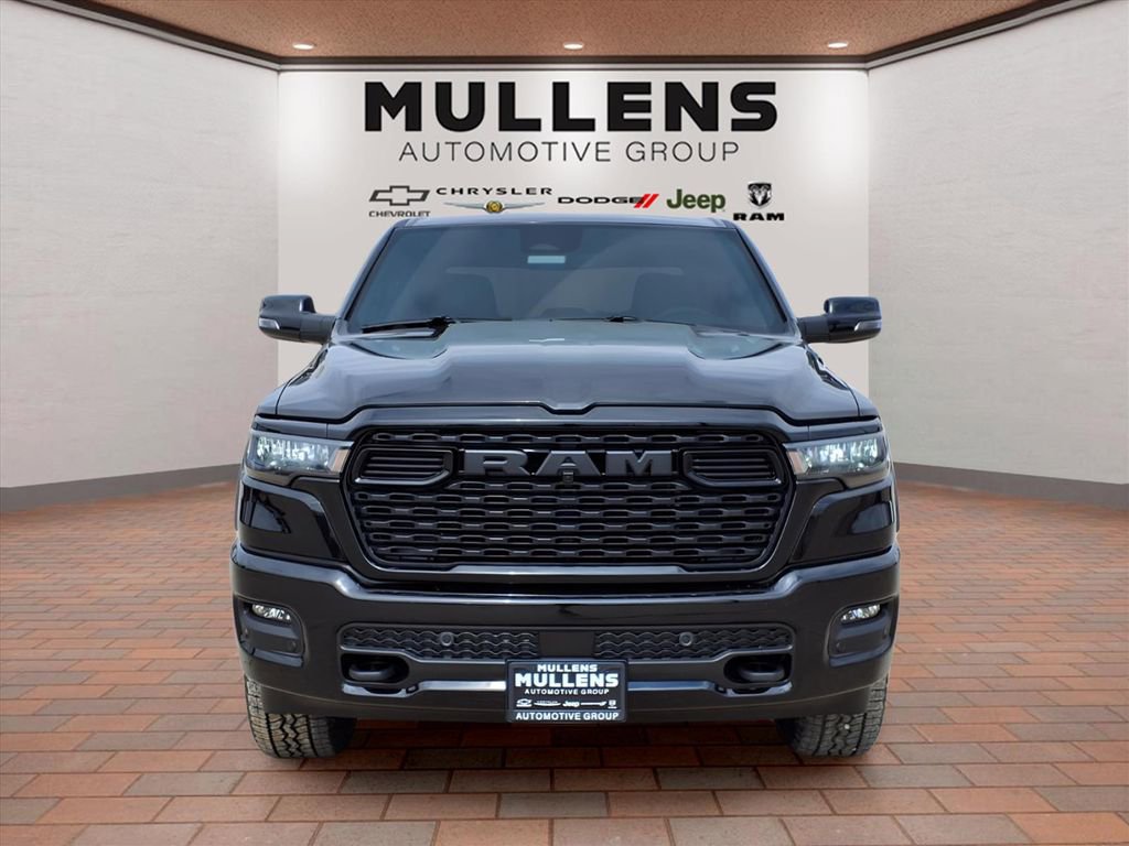 New 2026 RAM 1500 4x4 Crew Cab image 2