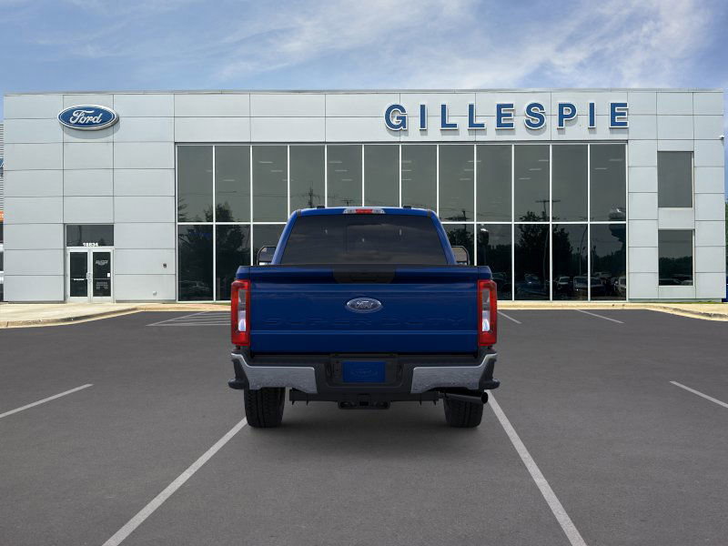 New 2026 Ford F250 XLT w/ FX4 Off-Road Package image 5