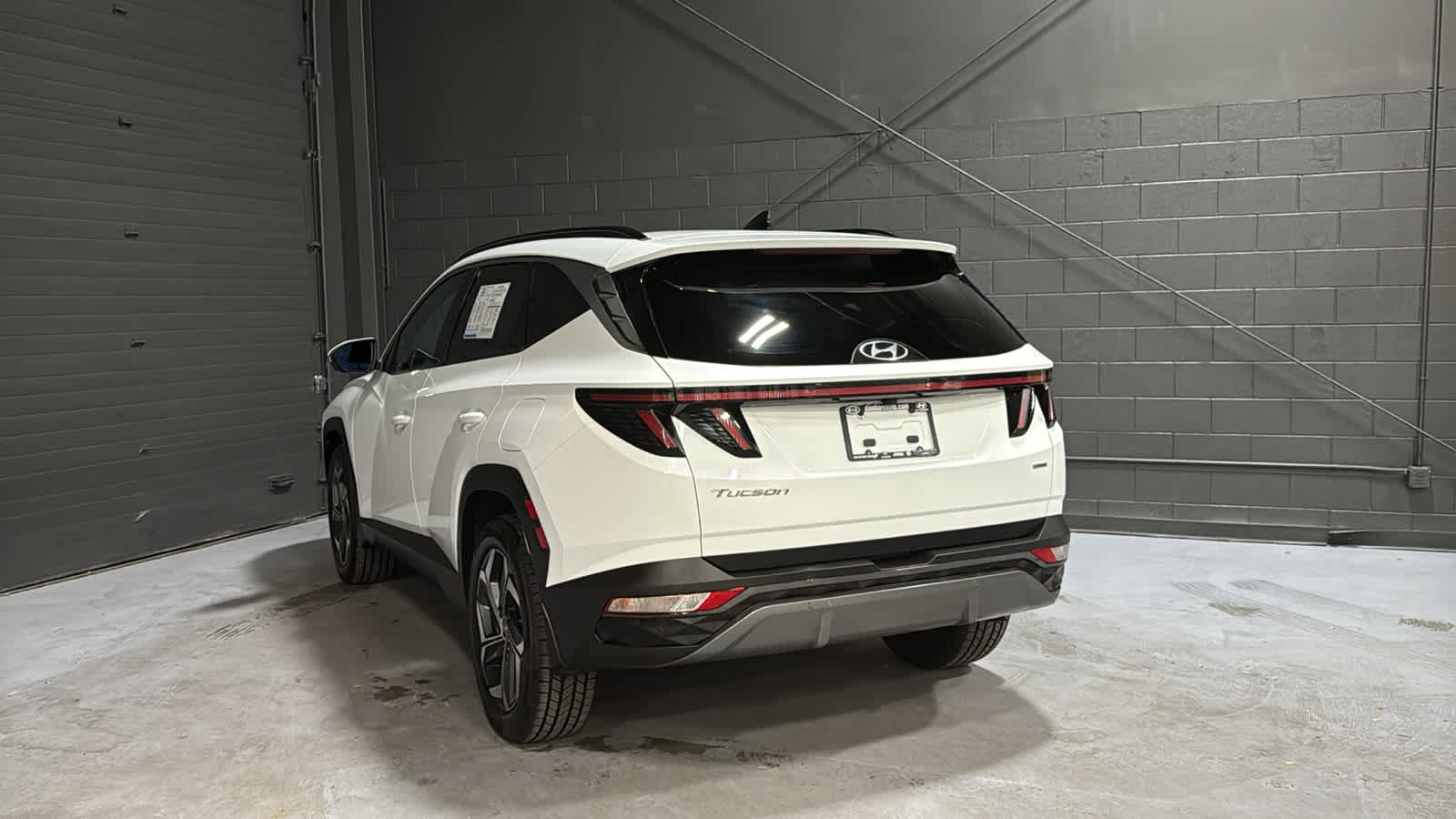 Used 2023 Hyundai Tucson Limited AWD/4WD image 6