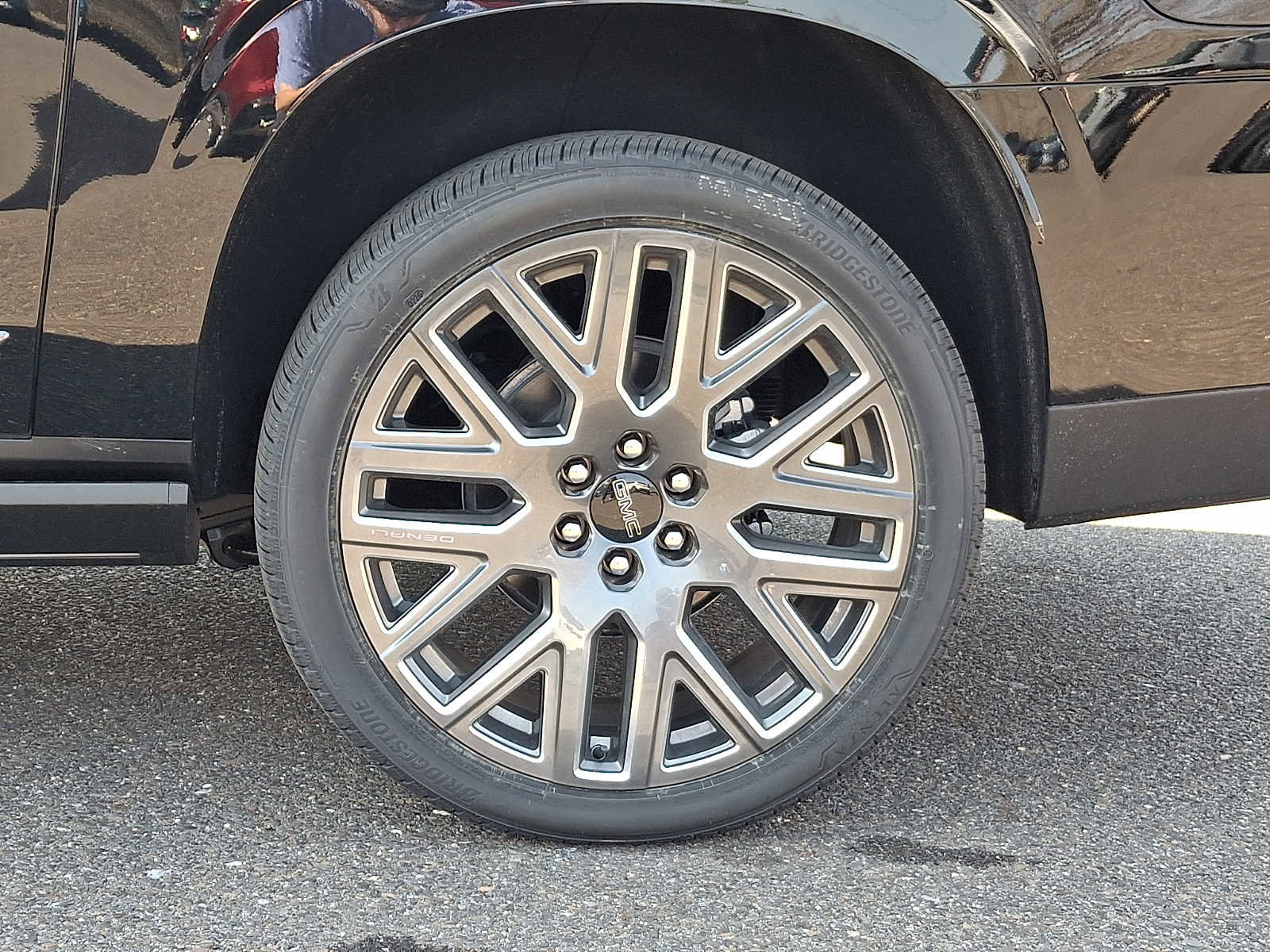 New 2026 GMC Yukon XL Denali Ultimate image 5