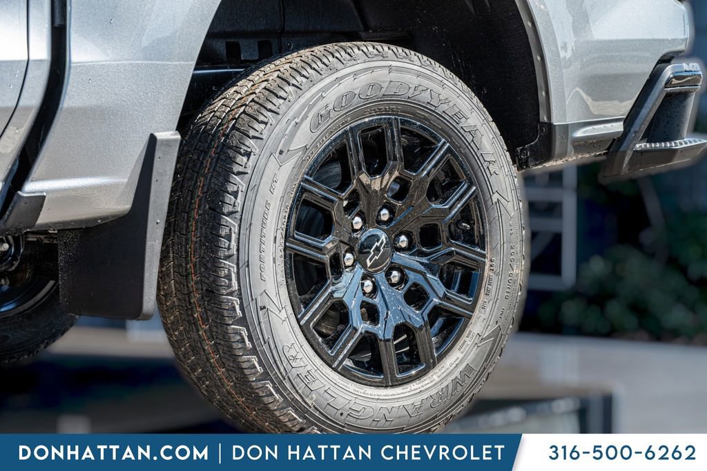 New 2026 Chevrolet Colorado W/T w/ WT Custom Package image 37