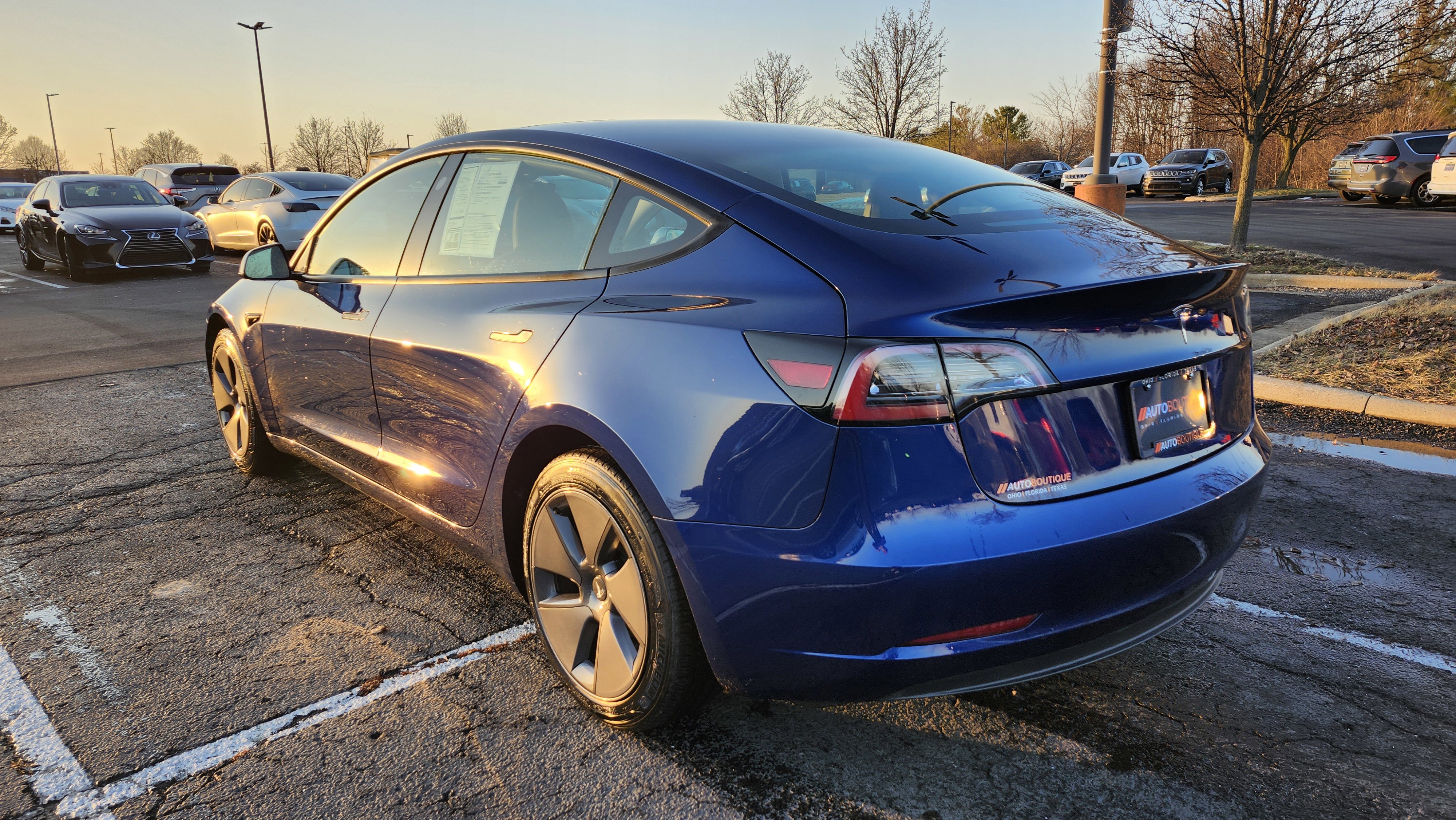 Used 2023 Tesla Model 3 Standard Range image 14