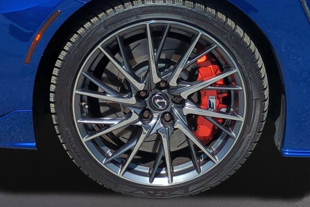 Used 2022 Lexus RC F w/ Premium Package RWD image 19
