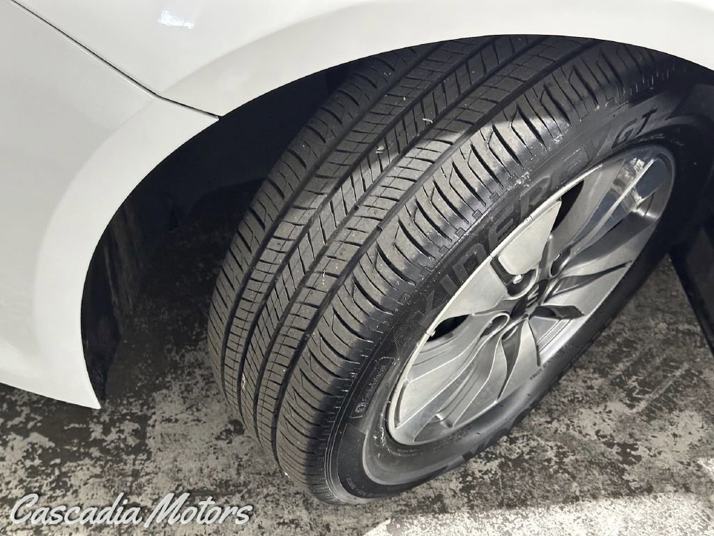 Used 2017 Kia Optima Premium FWD image 30