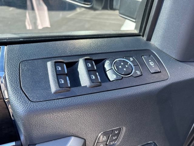 Used 2022 Ford F350 Lariat w/ Tremor Off-Road Package AWD/4WD image 15