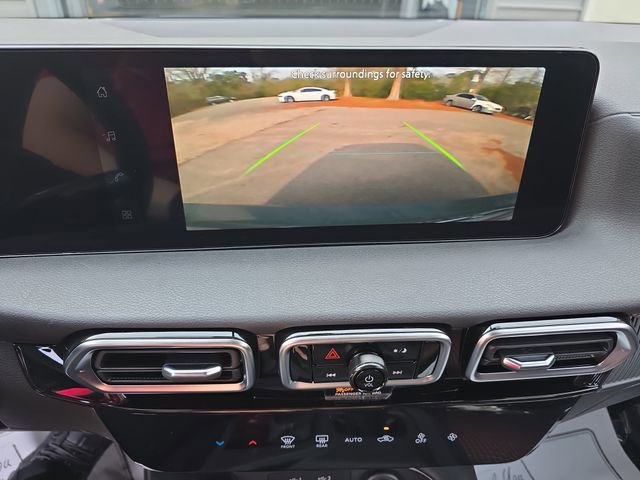 New 2026 Nissan Sentra SR w/ SR Premium Package FWD image 15