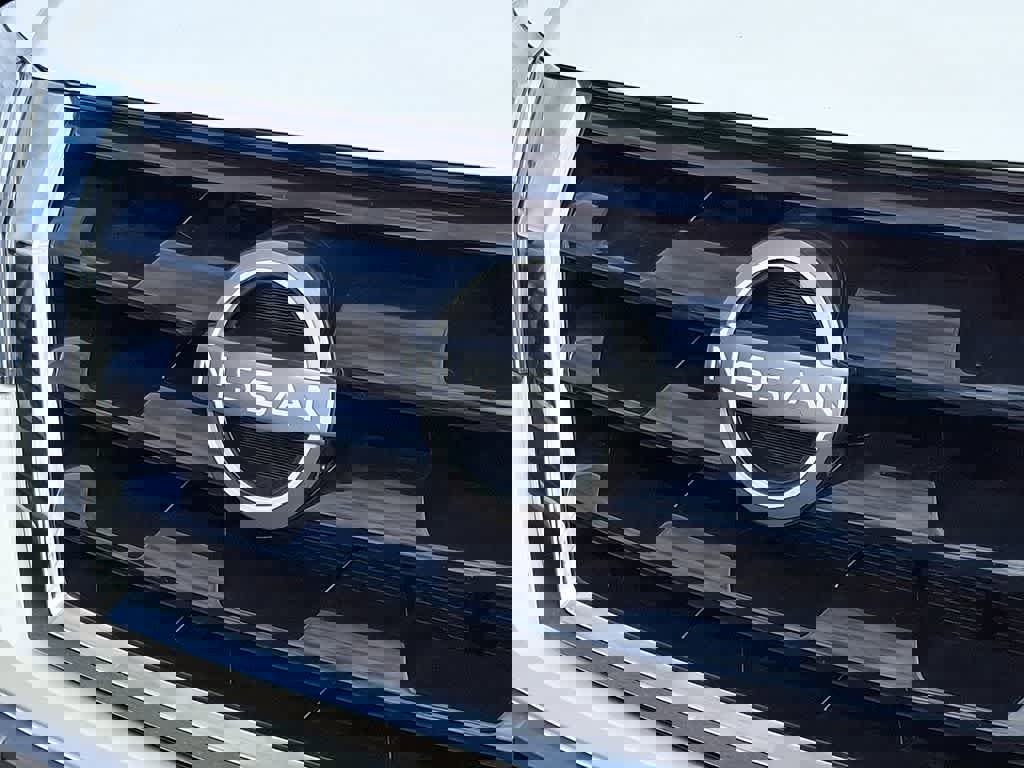 Used 2024 Nissan Armada SV image 33