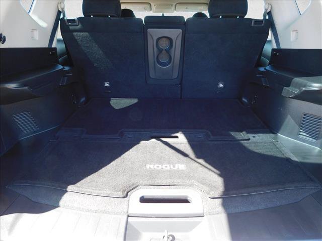 Used 2015 Nissan Rogue S FWD image 10