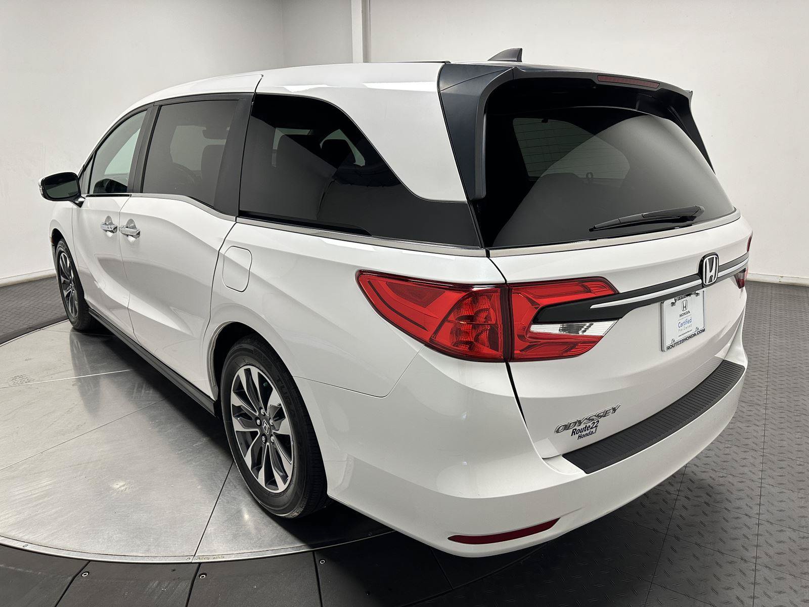 Used 2024 Honda Odyssey EX-L image 9