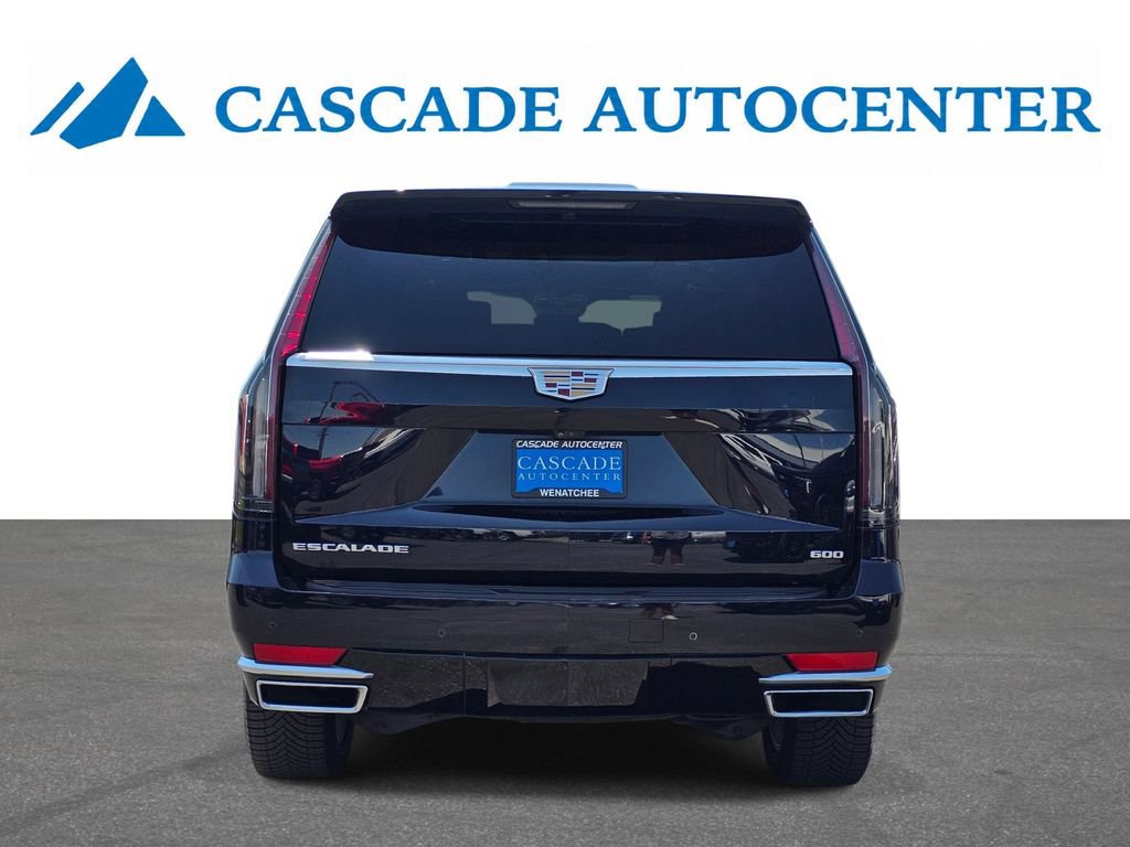 Certified 2021 Cadillac Escalade Premium Luxury AWD/4WD image 7
