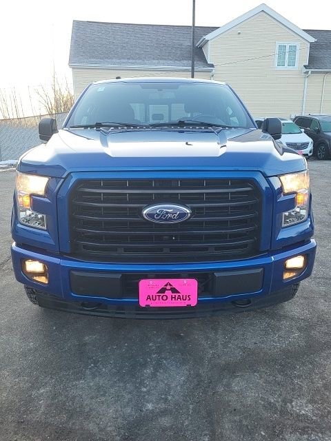 Used 2017 Ford F150 XLT w/ Equipment Group 302A Luxury image 19