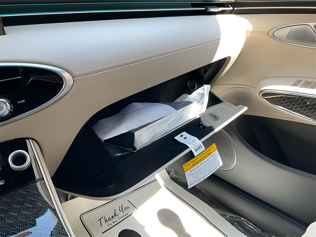 New 2026 Genesis GV70 3.5T Sport Prestige AWD/4WD image 30