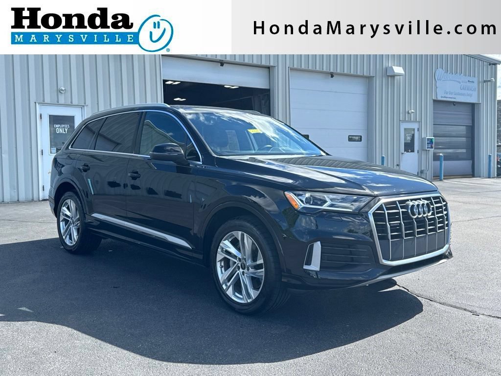 Used 2023 Audi Q7 2.0T Premium w/ Towing Package AWD/4WD image 1