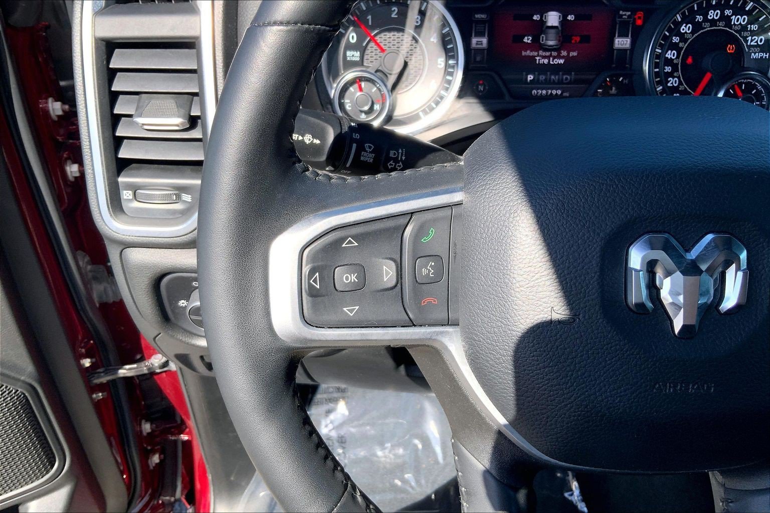 Used 2024 RAM 1500 Big Horn AWD/4WD image 23