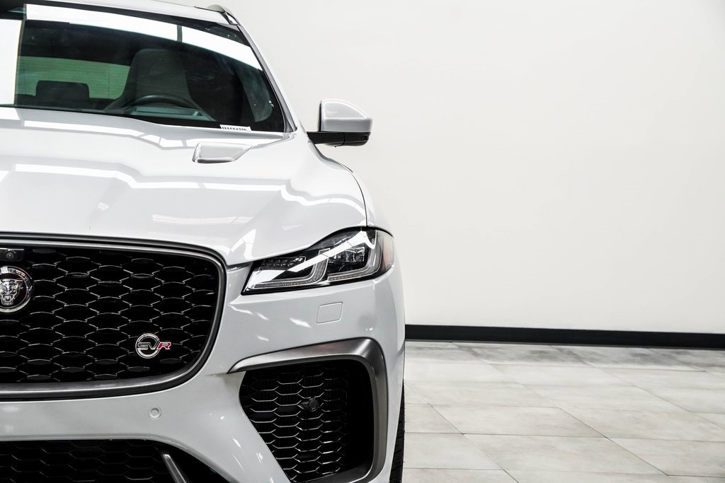 Used 2021 Jaguar F-PACE SVR image 6