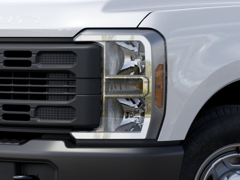 New 2027 Ford F250 XL w/ XL Driver Assist Package RWD image 17