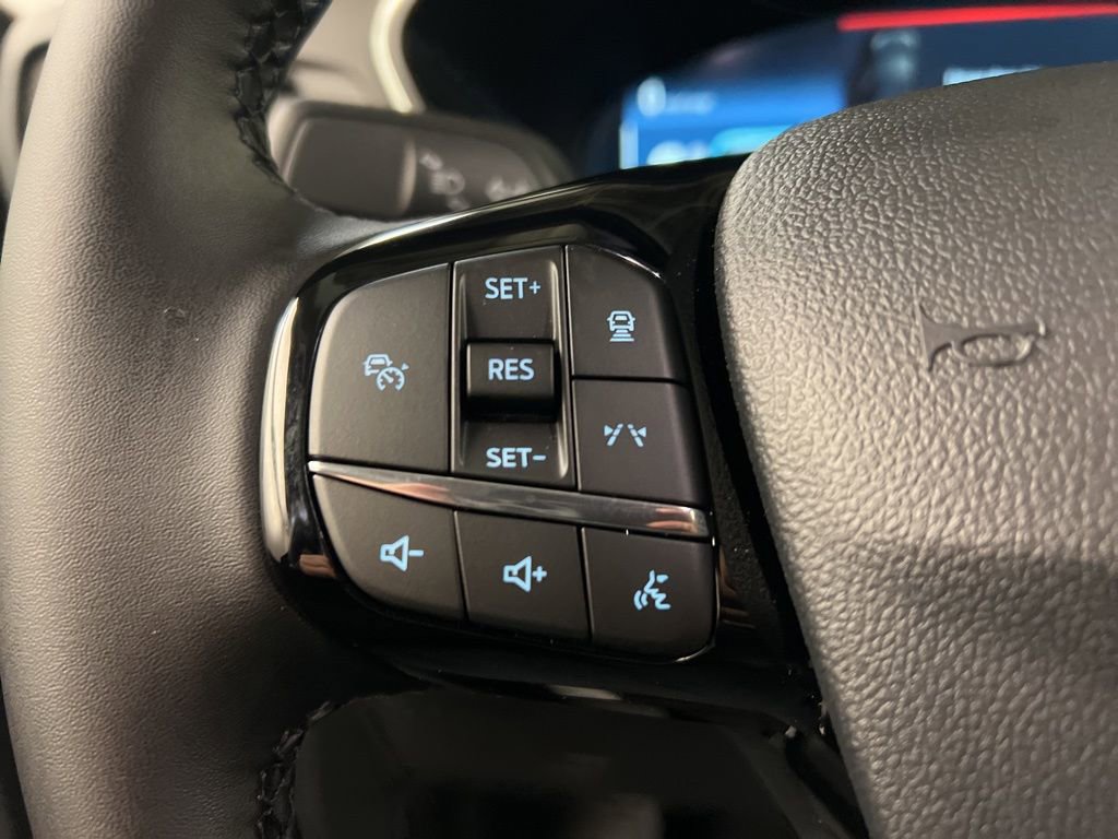 New 2026 Ford Escape Base w/ PHEV Premium Package image 15