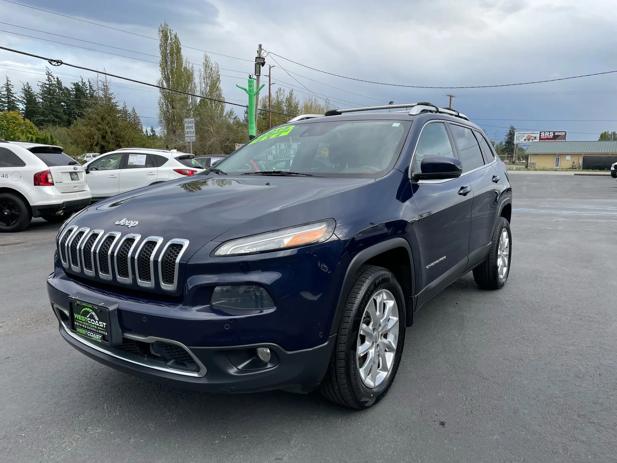 Used 2015 Jeep Cherokee Limited w/ Luxury Group image 4