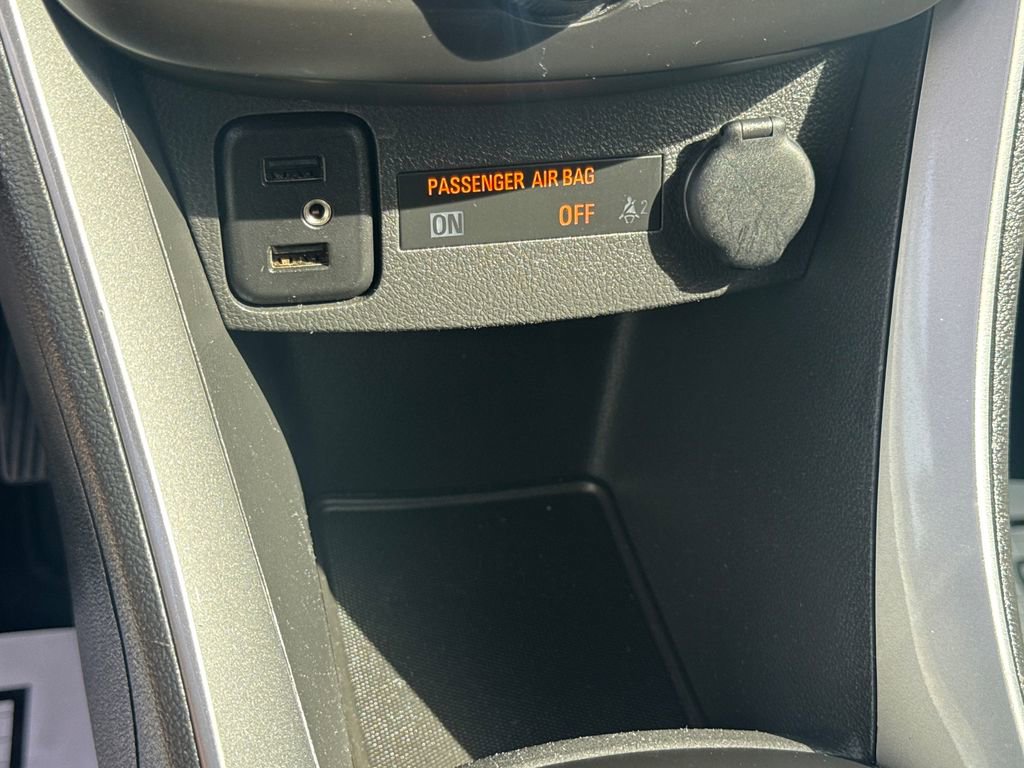 Used 2019 Chevrolet Trax LT w/ LT Convenience Package FWD image 42