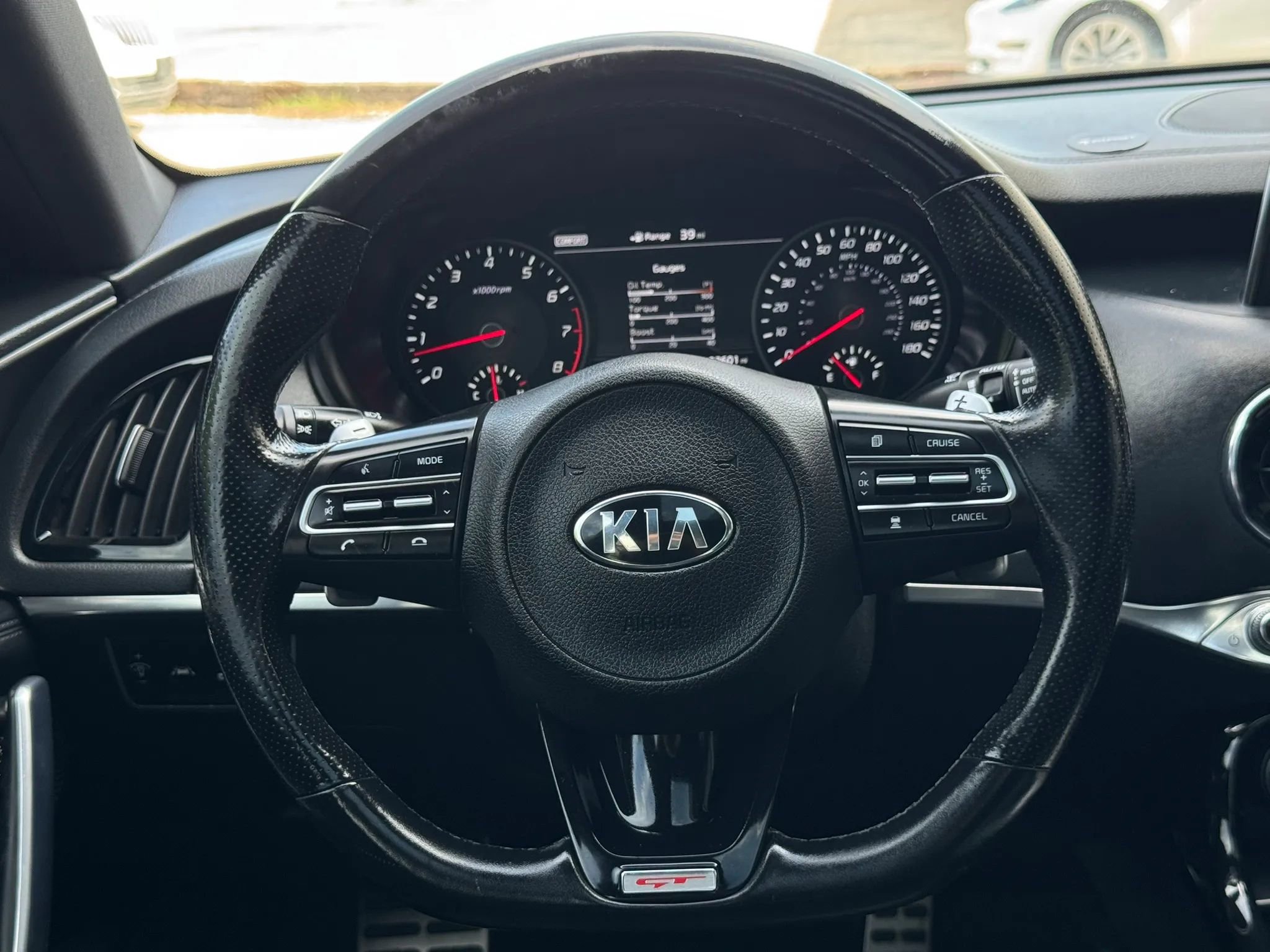 Used 2018 Kia Stinger GT2 RWD image 31