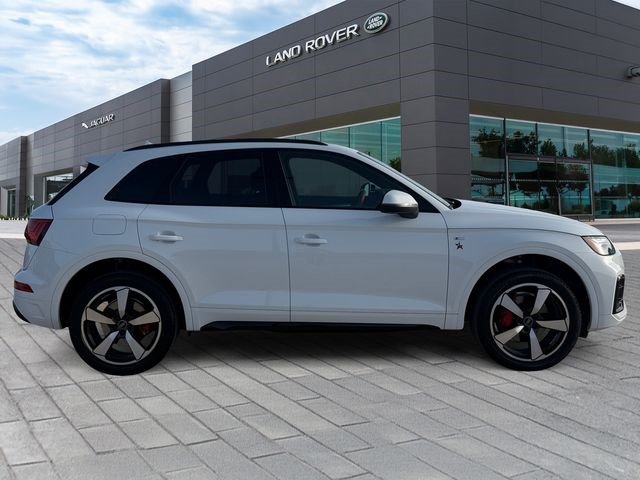 Used 2024 Audi Q5 2.0T Premium Plus w/ Premium Plus Package AWD/4WD image 6