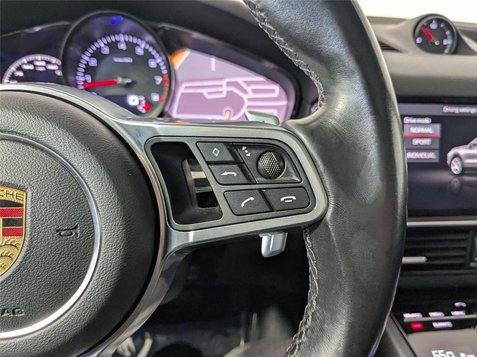 Used 2021 Porsche Cayenne image 14