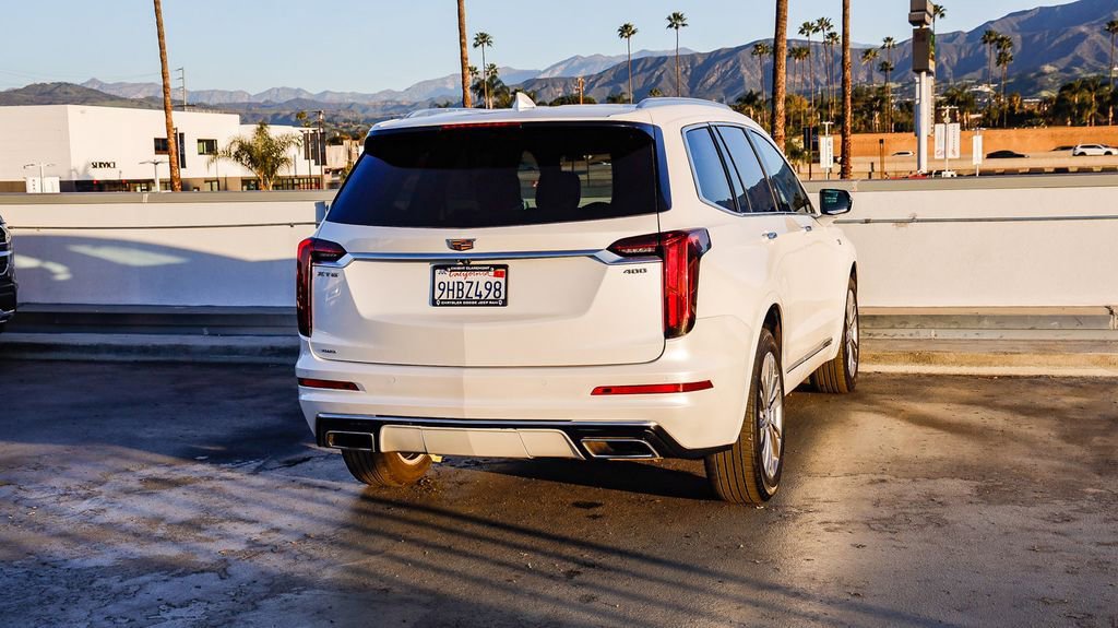 Used 2023 Cadillac XT6 Premium Luxury image 9