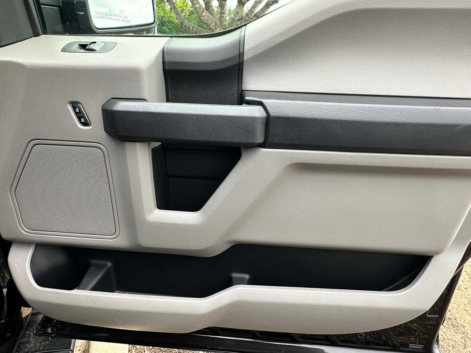 Used 2017 Ford F150 XL w/ Equipment Group 101A Mid image 20