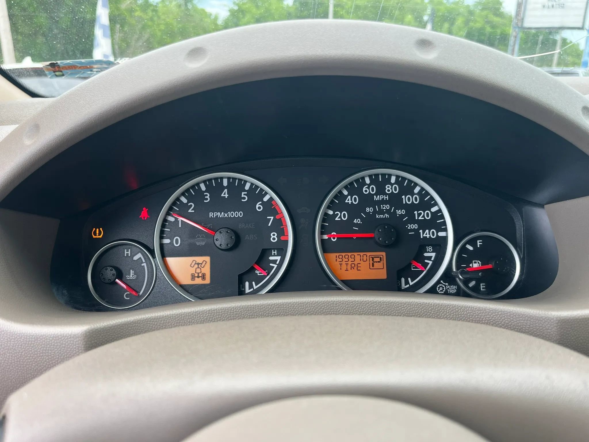 Used 2012 Nissan Pathfinder SV AWD/4WD image 9