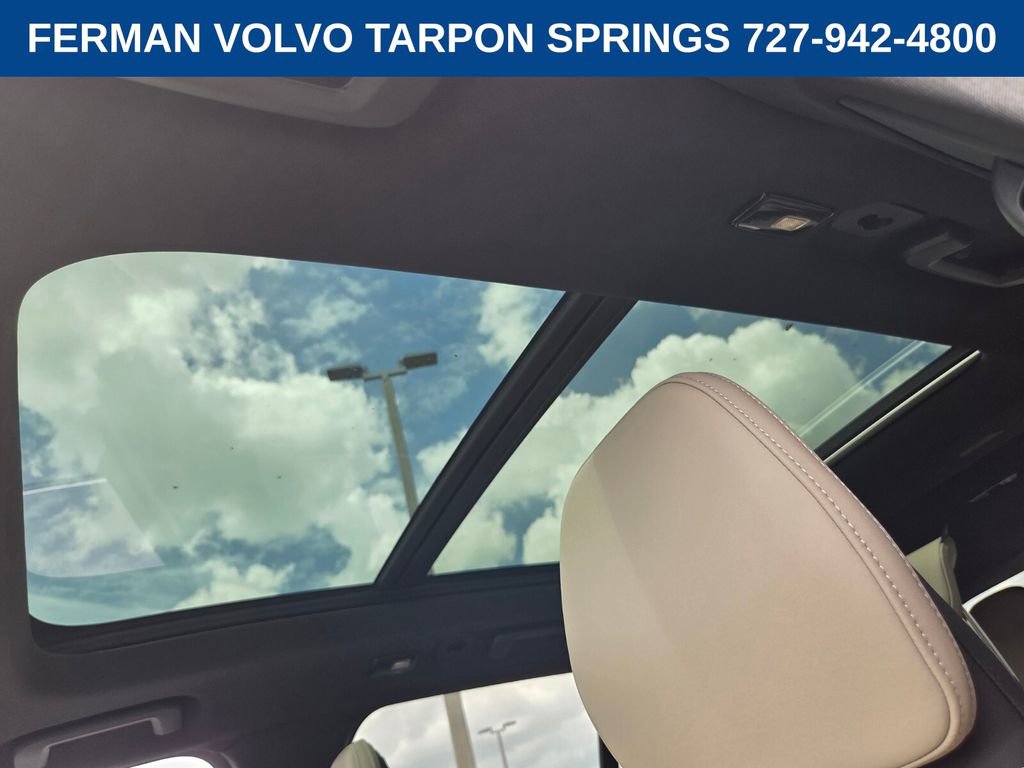 New 2026 Volvo XC90 B6 Plus w/ Protection Package Premier image 23