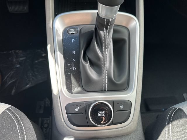 New 2026 Hyundai Venue SEL FWD image 28