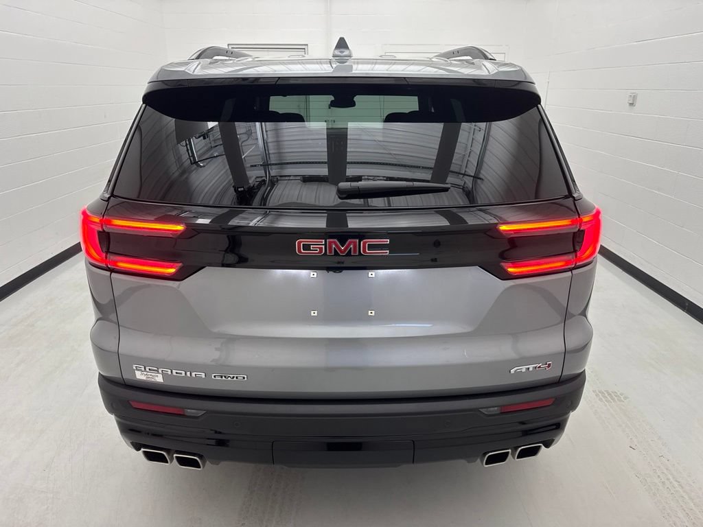 Used 2025 GMC Acadia AT4 w/ LPO, Floor Liner Package AWD/4WD image 5