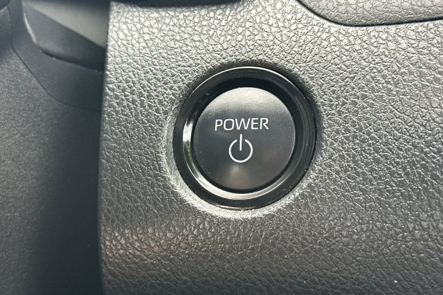 Used 2025 Toyota Camry LE FWD image 24
