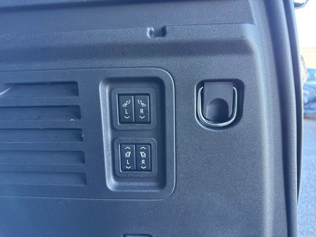 Used 2024 GMC Acadia Denali w/ Super Cruise Package image 6