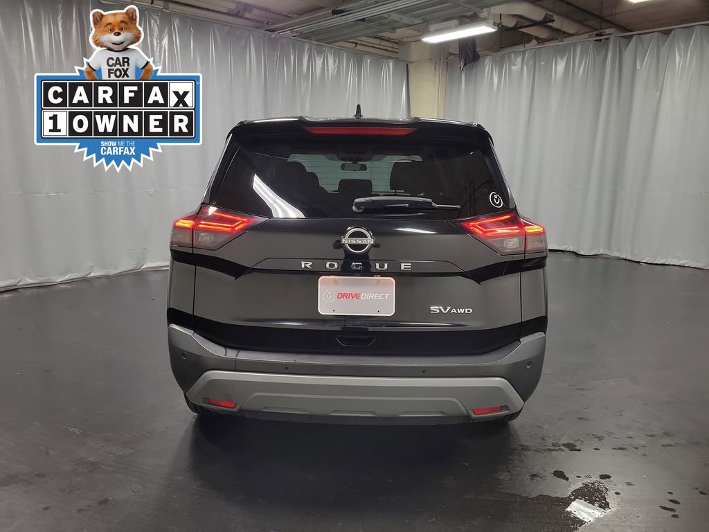 Used 2023 Nissan Rogue SV image 7