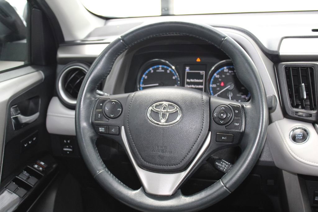 Certified 2017 Toyota RAV4 Limited AWD/4WD image 26
