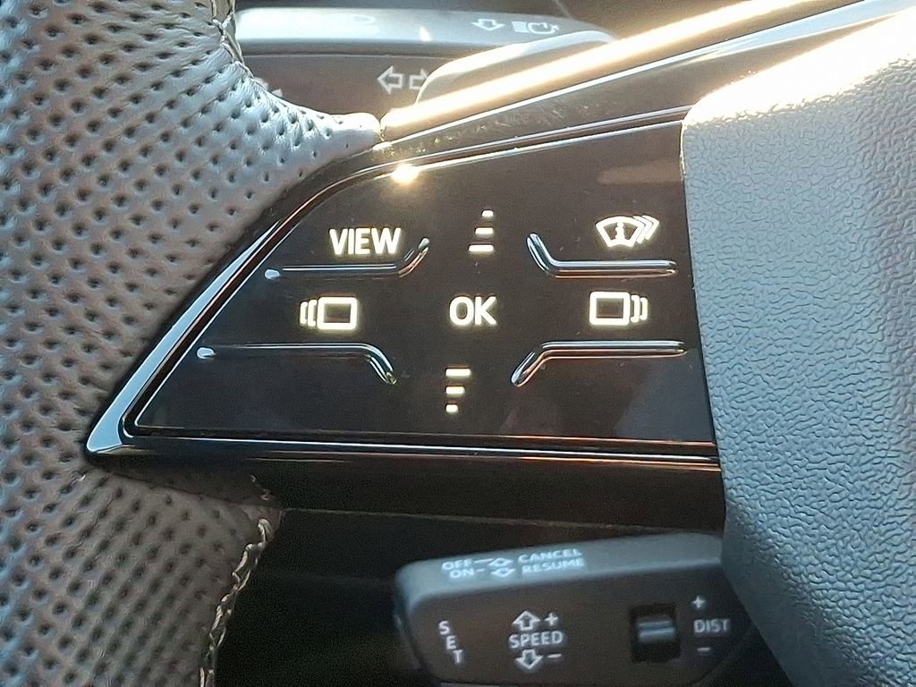 Used 2025 Audi SQ5 Premium Plus image 22