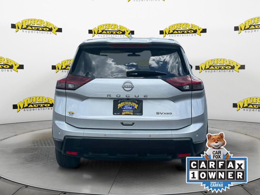 Used 2024 Nissan Rogue SV AWD/4WD image 4