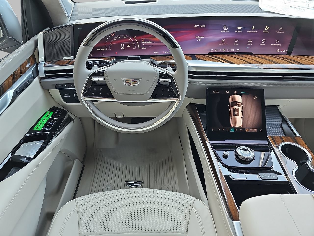 New 2026 Cadillac Escalade Platinum Sport w/ LPO, ONYX Package AWD/4WD image 17