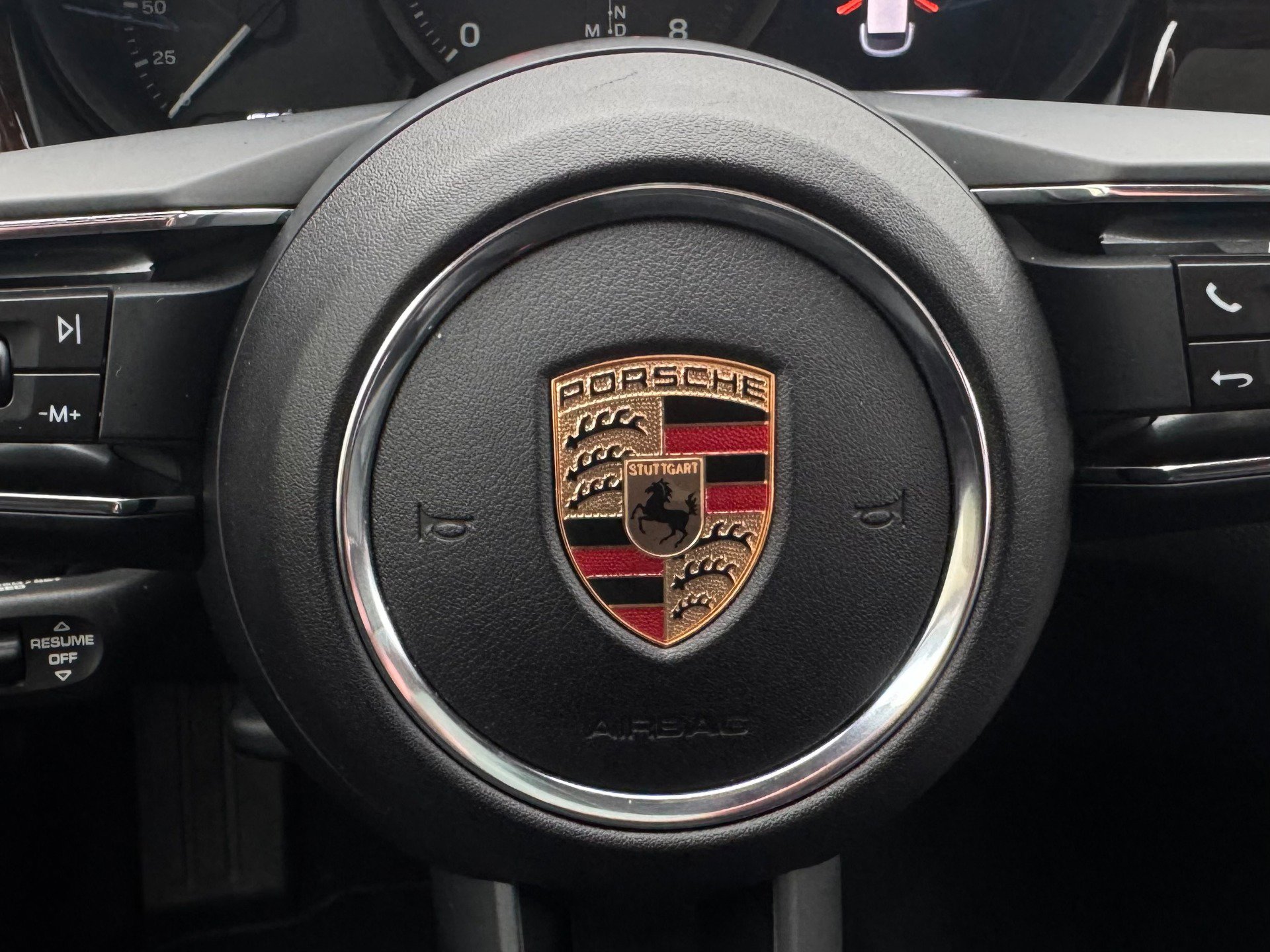 Used 2024 Porsche Macan image 52