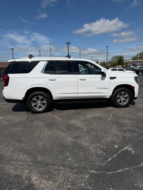 Used 2022 GMC Yukon SLE w/ Gmc Pro Safety Plus Package AWD/4WD image 8