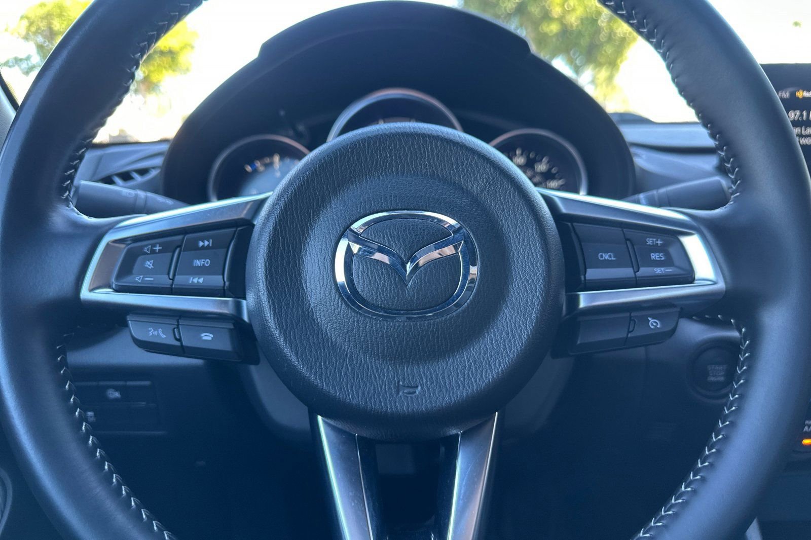 Used 2024 MAZDA MX-5 Miata Sport image 21