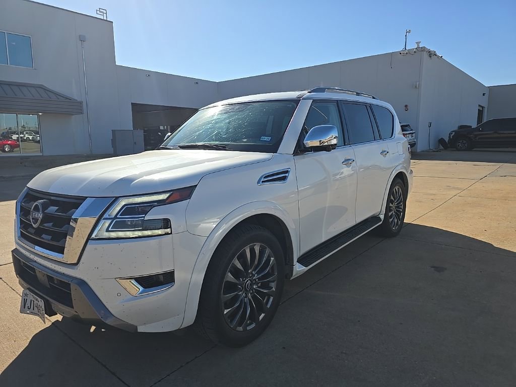 Used 2023 Nissan Armada Platinum w/ Captain's Chairs Package image 3