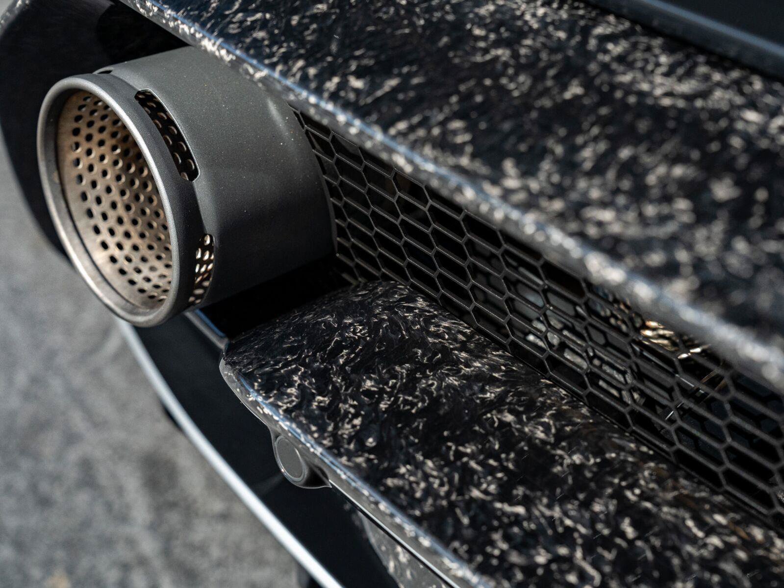 Used 2018 Lamborghini Huracan Performante AWD/4WD image 40