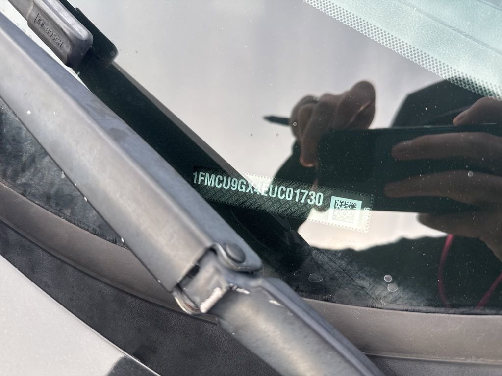 Used 2014 Ford Escape SE image 14