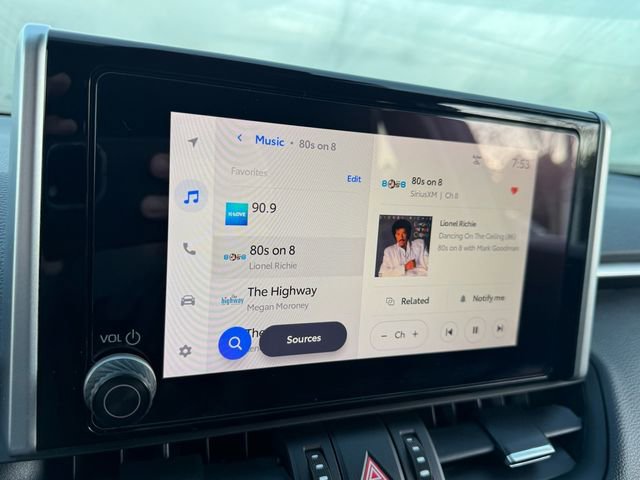 Used 2024 Toyota RAV4 XLE Premium image 25