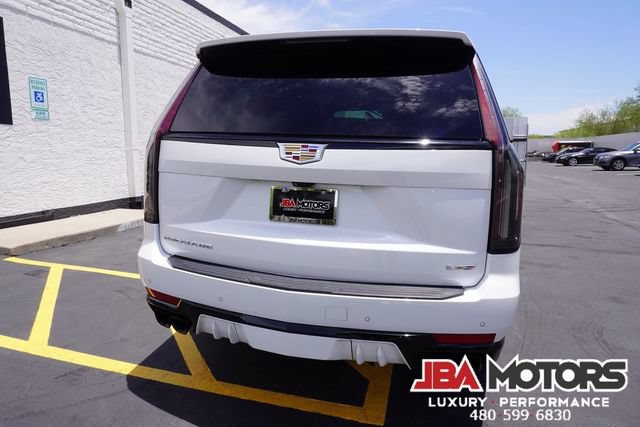 Used 2023 Cadillac Escalade V AWD/4WD image 87