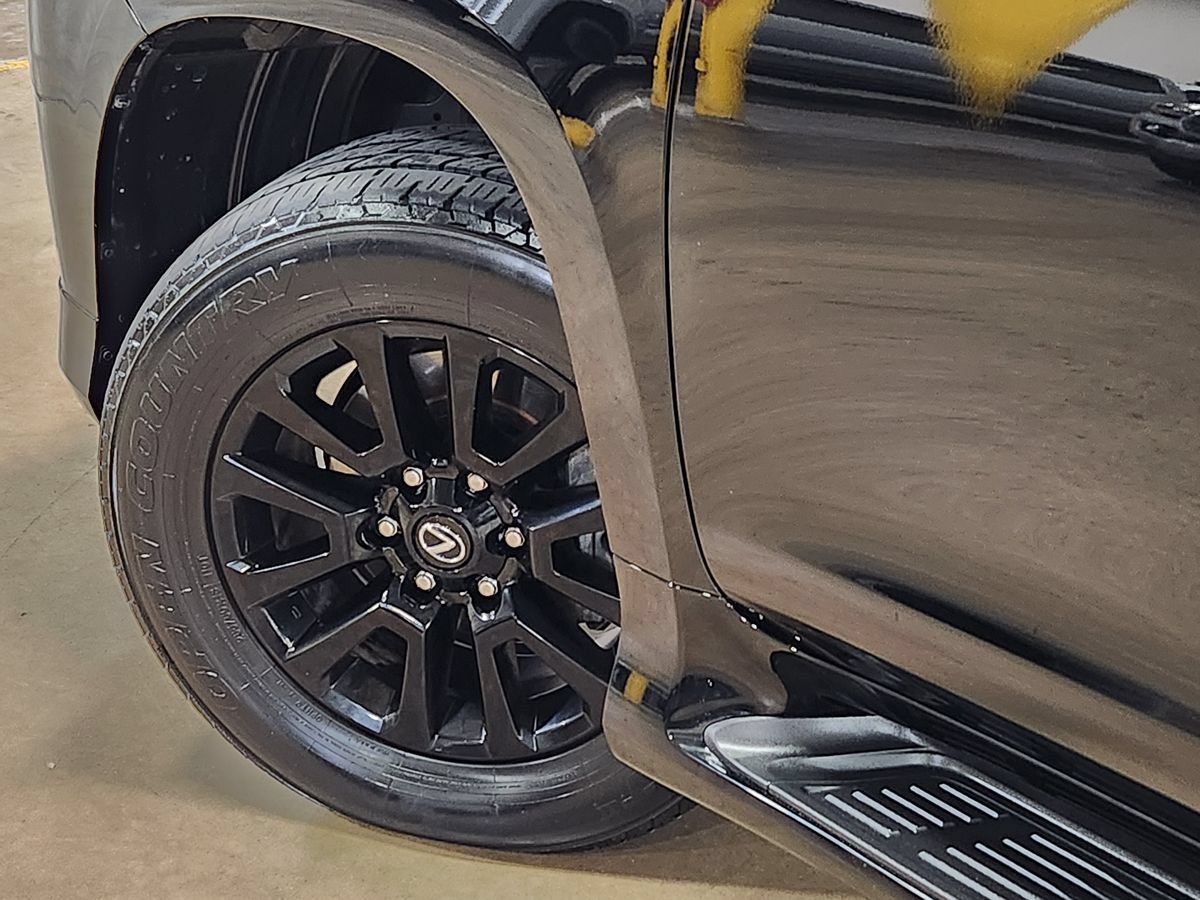 Used 2022 Lexus GX 460 w/ Black Line Special Edition AWD/4WD image 23