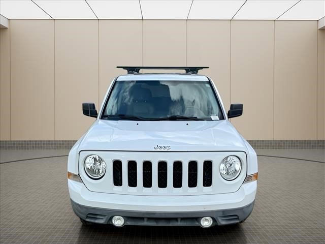 Used 2016 Jeep Patriot High Altitude FWD image 7
