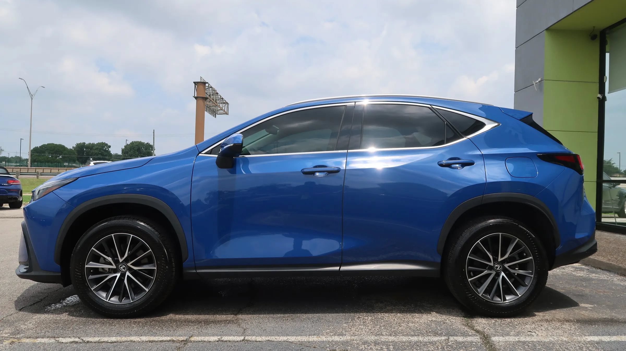 Used 2022 Lexus NX 350 AWD image 7